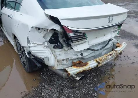 2017 Honda Accord Sport Se z USA, uszkodzony, nr VIN 1HGCR2F1XHA027891